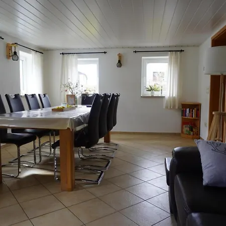 Am Erzgebirgskamm Feriehus *